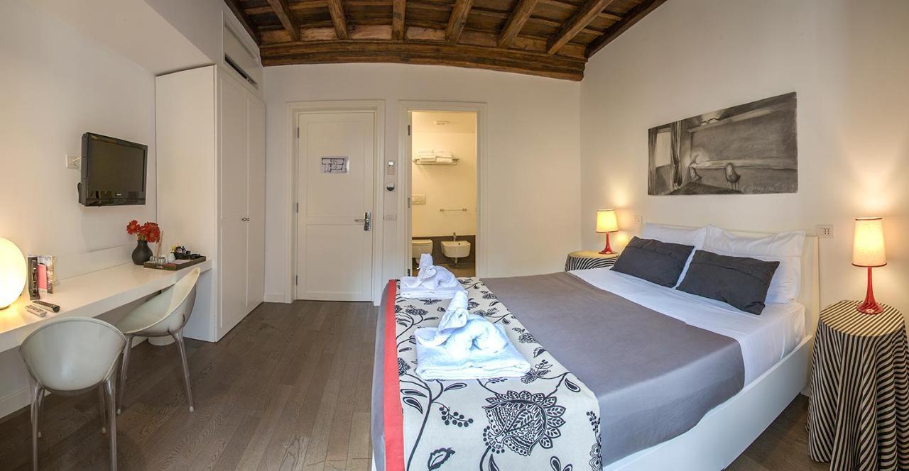 Relais Fori Imperiali Hotel โรม ภายนอก รูปภาพ